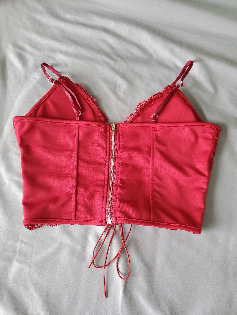 ROMWE Red Lace Corset Crop Cami - Picture 2 of 3